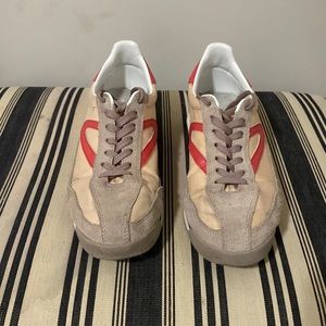 tretorn tennis shoe size 7